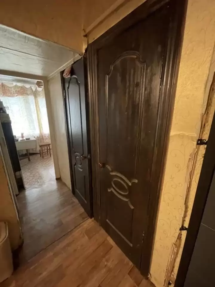4557350-9
