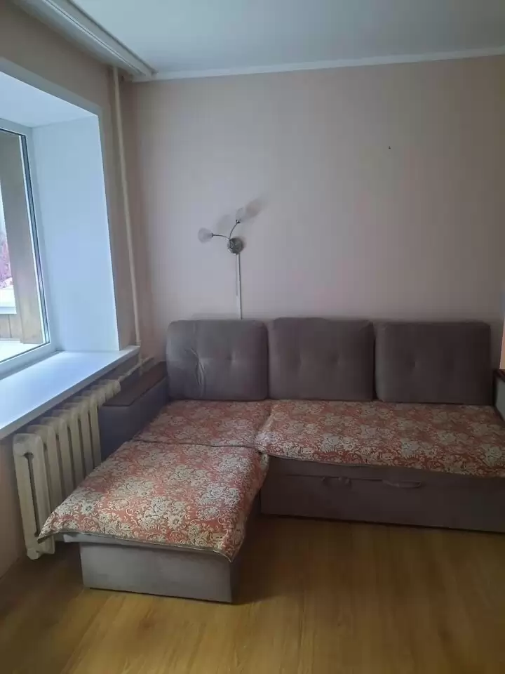 4568514-4