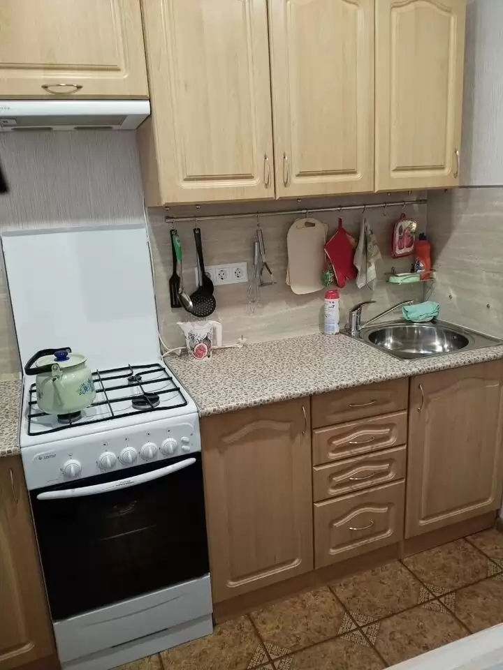 4571223-5