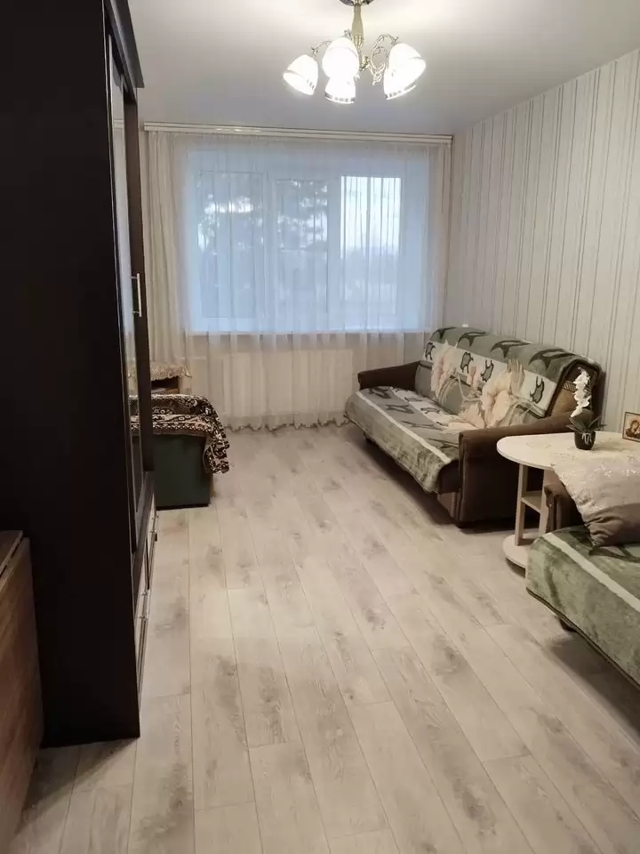 4571223-9