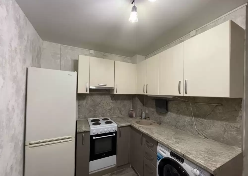 4576795-13