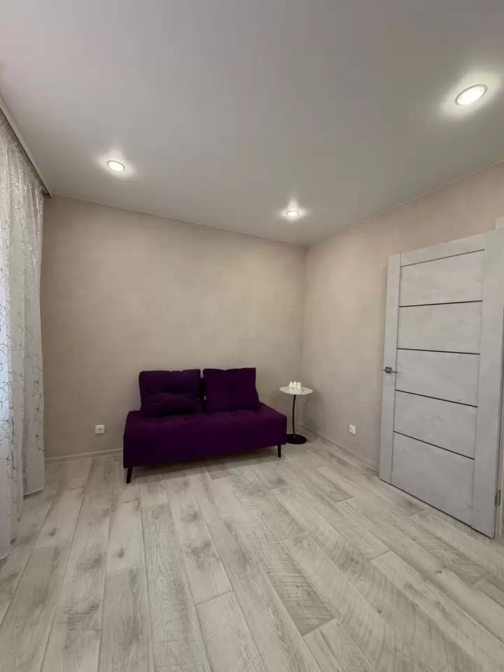 4579890-5