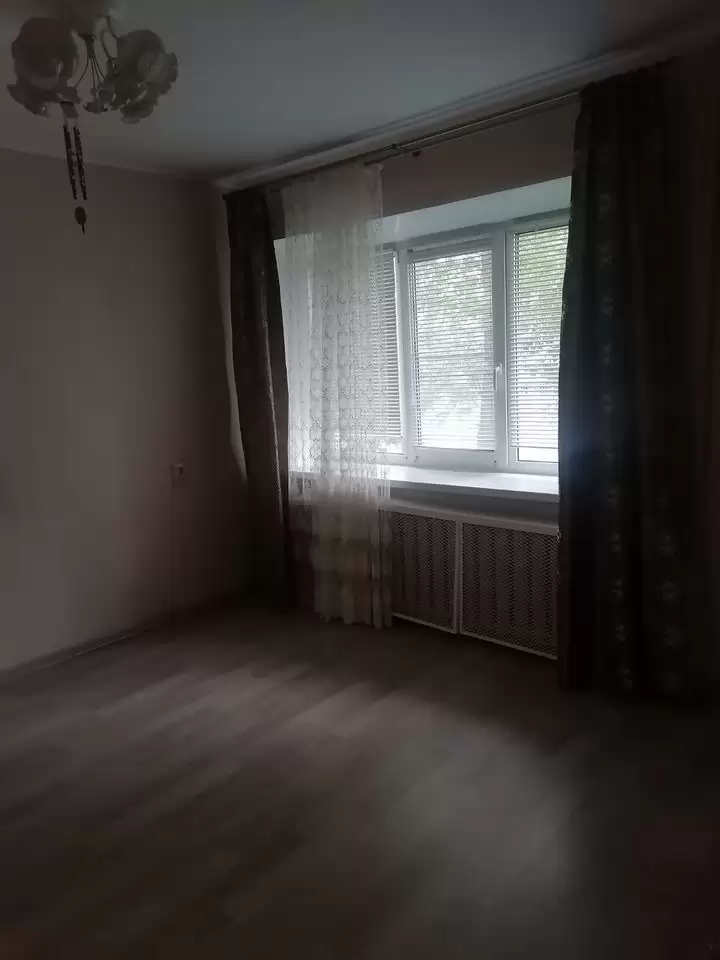 4579937-9