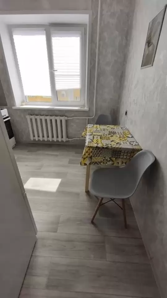 4588634-2