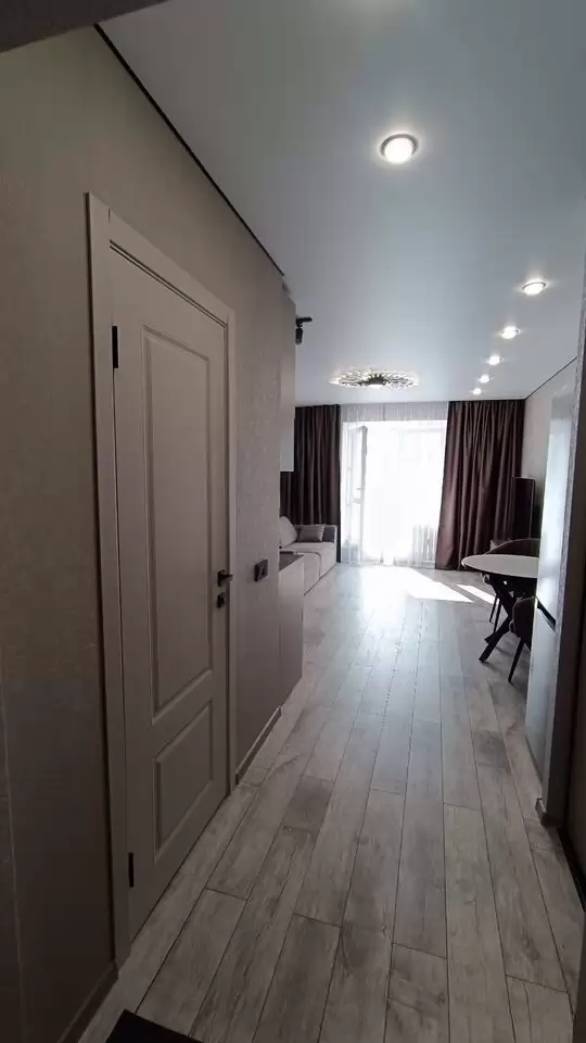 4595086-21