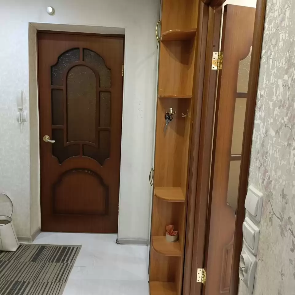 4595095-4