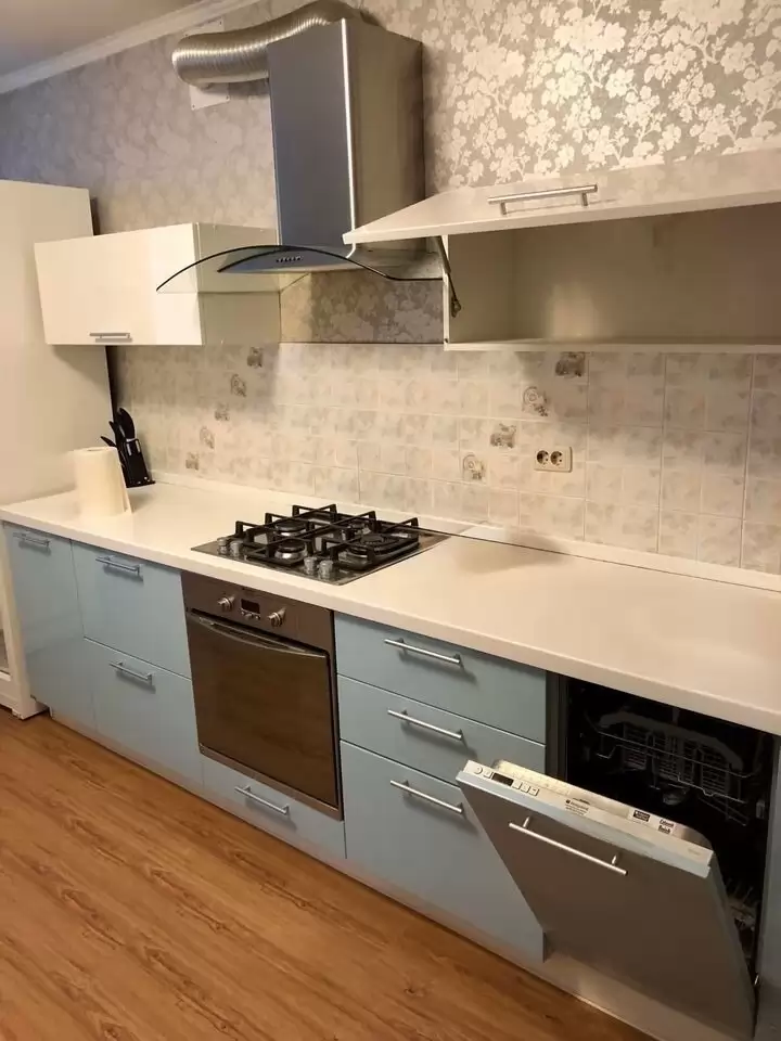 4615180-6