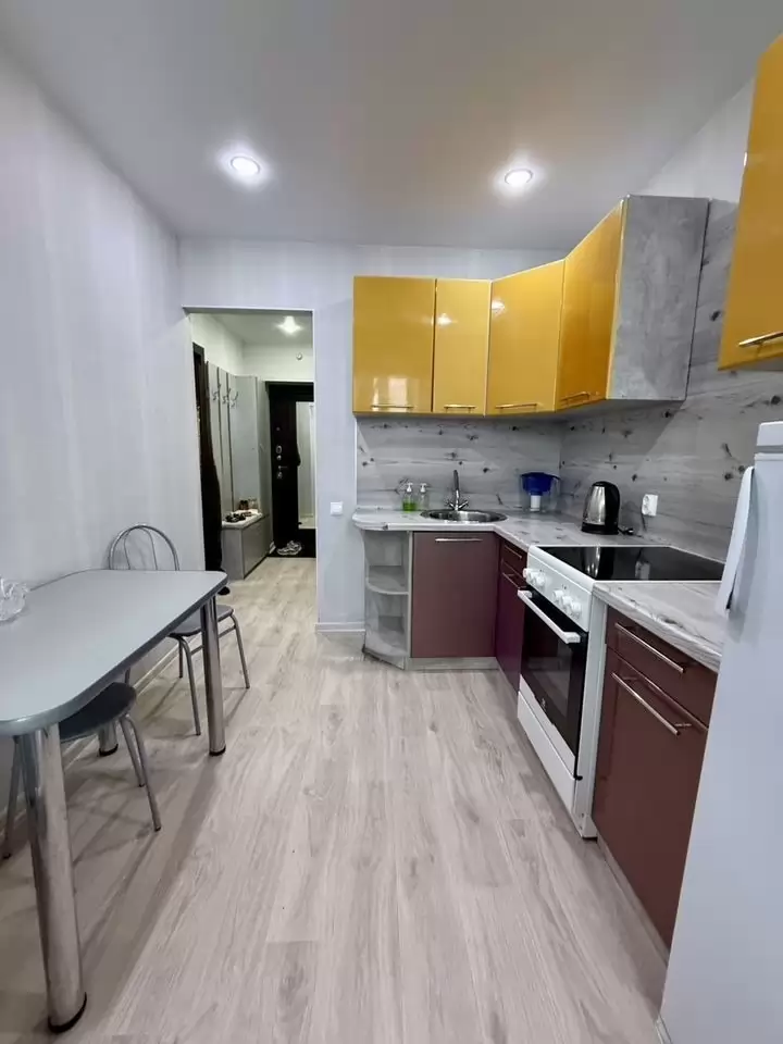 4632628-3