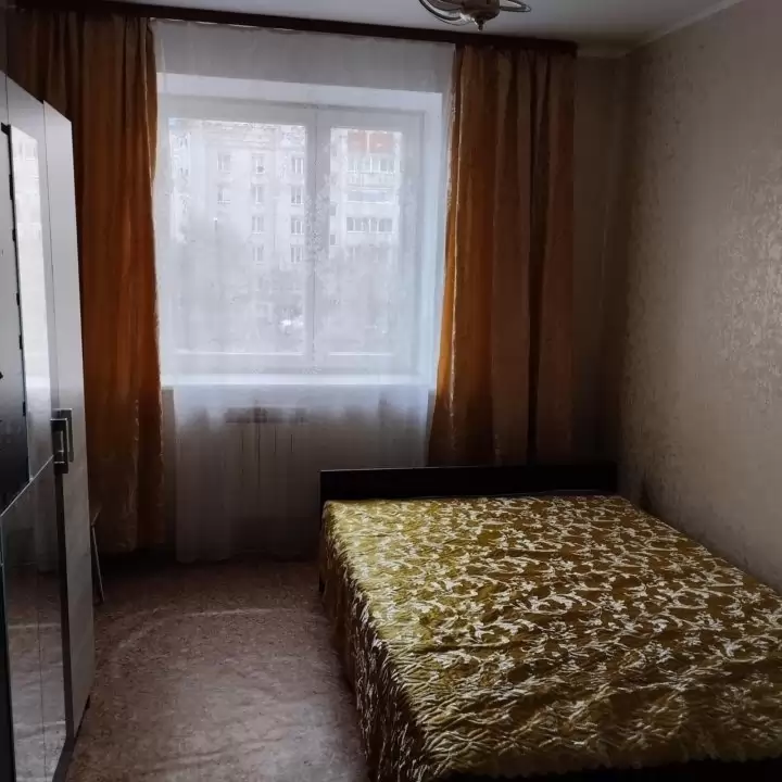 н44